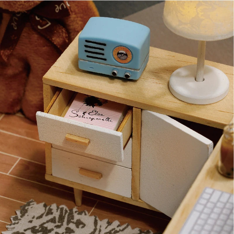 DIY Wooden Miniature Dollhouse