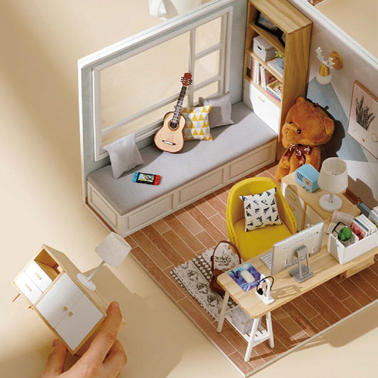 DIY Wooden Miniature Dollhouse